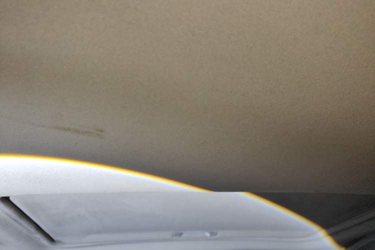 Used Mitsubishi Lancer EX 2012 Anniversary Edition 1.8L CVT Comfort Model Headliner