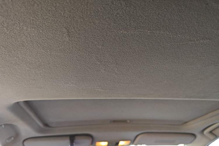 Used Mitsubishi Lancer EX 2012 Fashion Edition 1.8L CVT Comfort Version Headliner