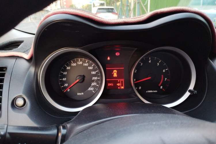 Used Mitsubishi Lancer EX 2012 Fashion Edition 1.8L Manual Comfort Version Instrument Cluster