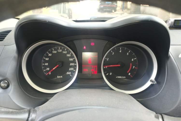 Used Mitsubishi Lancer EX 2012 Xinyuan Edition 2.0L Manual Comfort Model Instrument Cluster