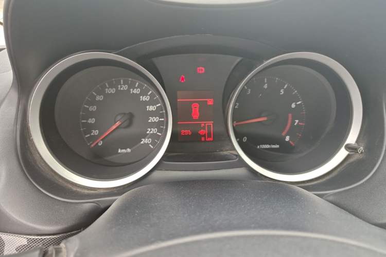 Used Mitsubishi Lancer EX 2012 Fashion Edition 1.8L Manual Comfort Version Instrument Cluster