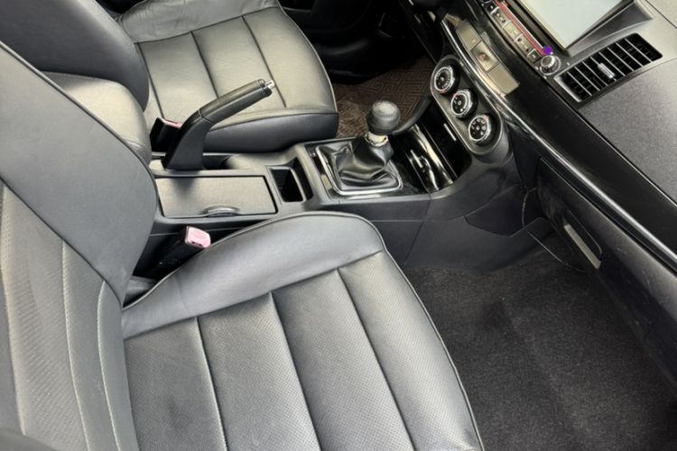 Used Mitsubishi Lancer EX 2012 Chasing Edition 1.8L Manual Luxury Model Interior 6