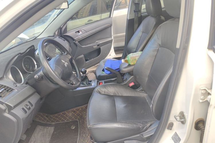 Used Mitsubishi Lancer EX 2012 Chasing Edition 1.8L Manual Luxury Model Left Front Seat