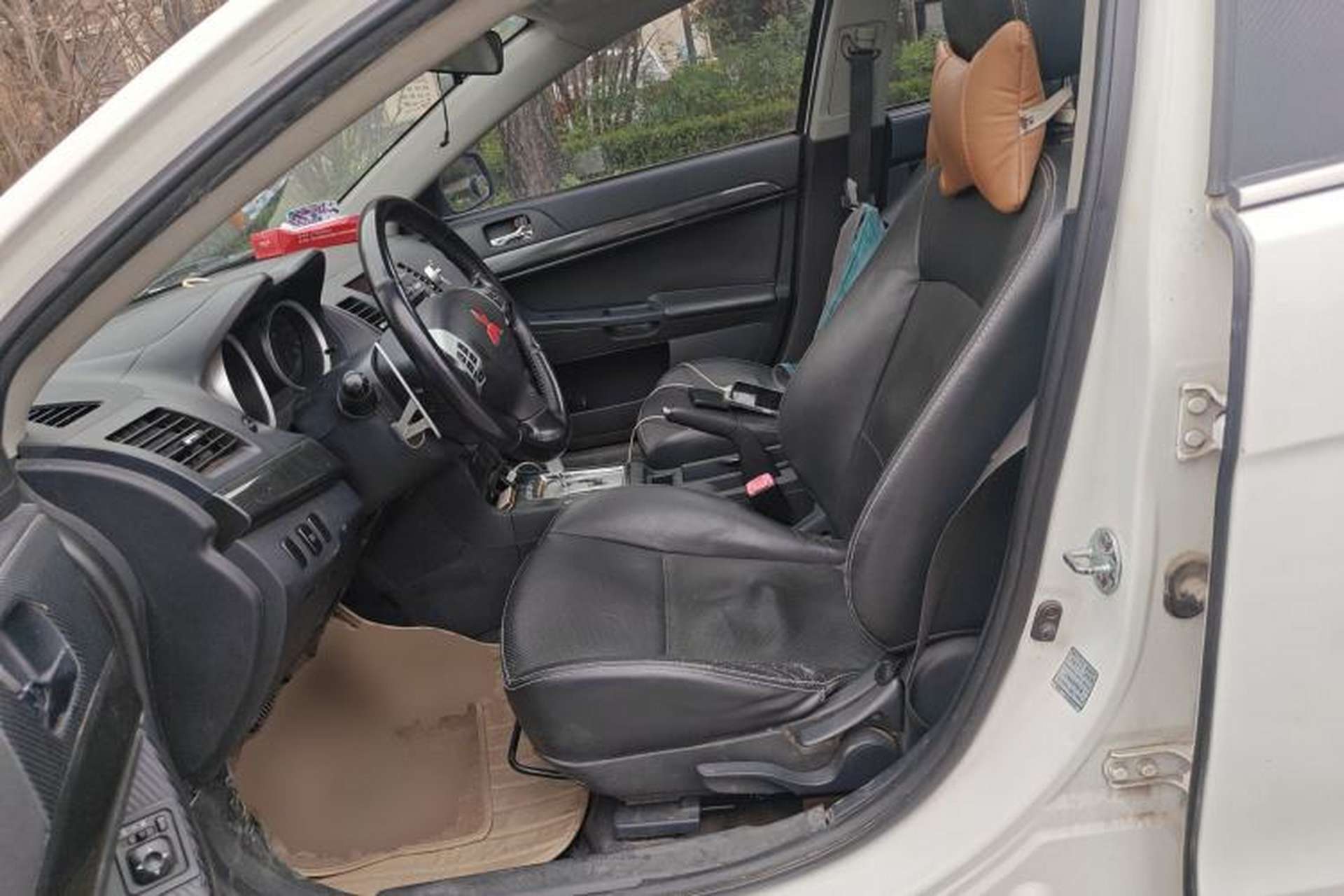 Used Mitsubishi Lancer EX 2012 Chasing Edition 1.8L CVT Luxury Model Left Front Seat