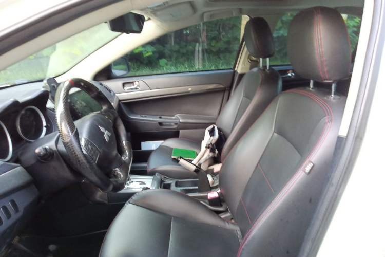 Used Mitsubishi Lancer EX 2012 Fashion Edition 1.8L CVT Comfort Version Left Front Seat