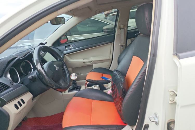 Used Mitsubishi Lancer EX 2012 Fashion Edition 1.8L Manual Comfort Version Left Front Seat