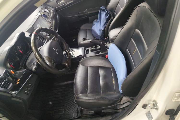 Used Mitsubishi Lancer EX 2012 Chasing Edition 1.8L CVT Luxury Model Left Front Seat