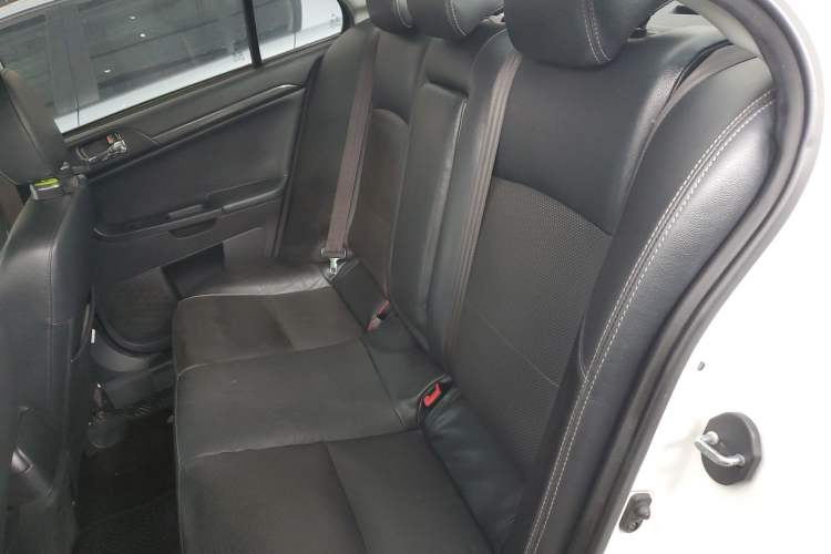 Used Mitsubishi Lancer EX 2012 Xiali Edition 2.0L CVT Flagship Model Left Rear Seat