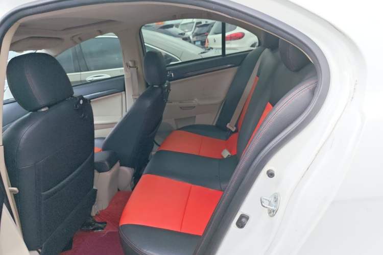 Used Mitsubishi Lancer EX 2012 Fashion Edition 1.8L Manual Comfort Version Left Rear Seat