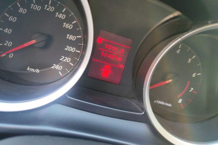 Used Mitsubishi Lancer EX 2012 Fashion Edition 1.8L Manual Comfort Version Odometer Close Up