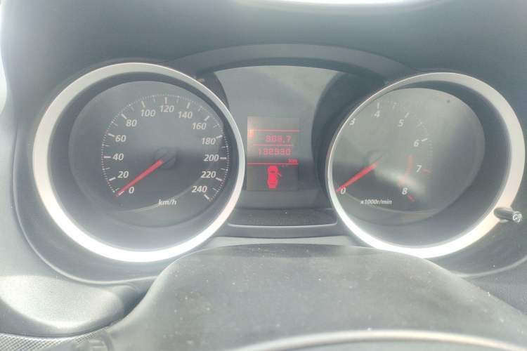 Used Mitsubishi Lancer EX 2012 1.8L Manual Charm Edition Odometer Close Up