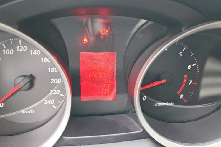 Used Mitsubishi Lancer EX 2012 Fashion Edition 1.8L Manual Comfort Version Odometer Close Up