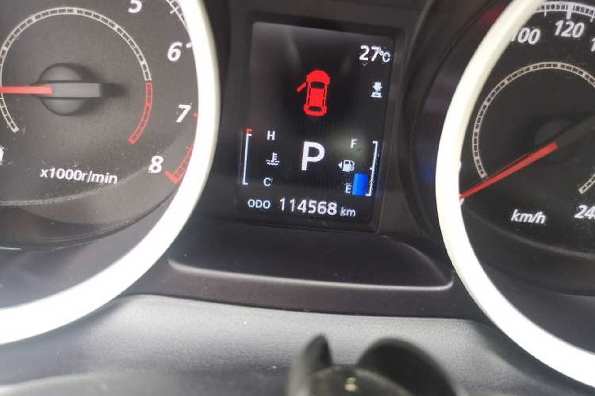 Used Mitsubishi Lancer EX 2012 Classic 2.0L CVT Black & White Edition Odometer Close Up