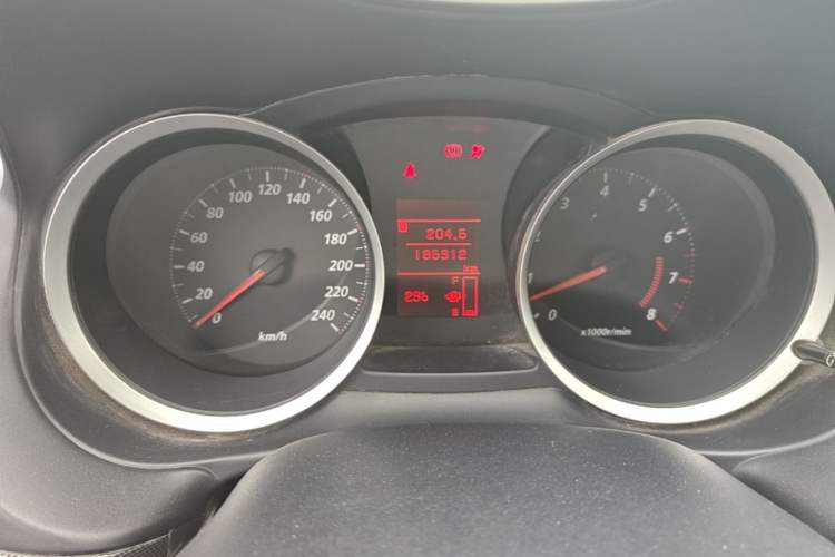 Used Mitsubishi Lancer EX 2012 Fashion Edition 1.8L Manual Comfort Version Odometer Close Up