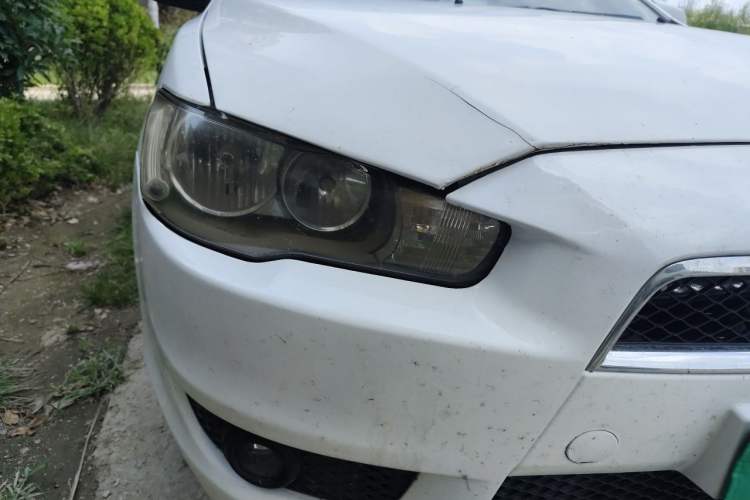 Used Mitsubishi Lancer EX 2012 Fashion Edition 1.8L CVT Comfort Version Right Front Headlight