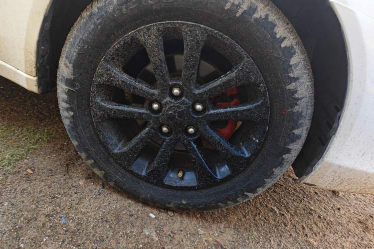 Used Mitsubishi Lancer EX 2012 Fashion Edition 1.8L CVT Comfort Version Right Front Wheel Hub