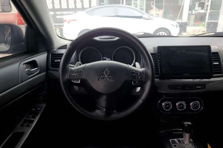 Used Mitsubishi Lancer EX 2012 Xiali Edition 2.0L CVT Flagship Model Steering Wheel