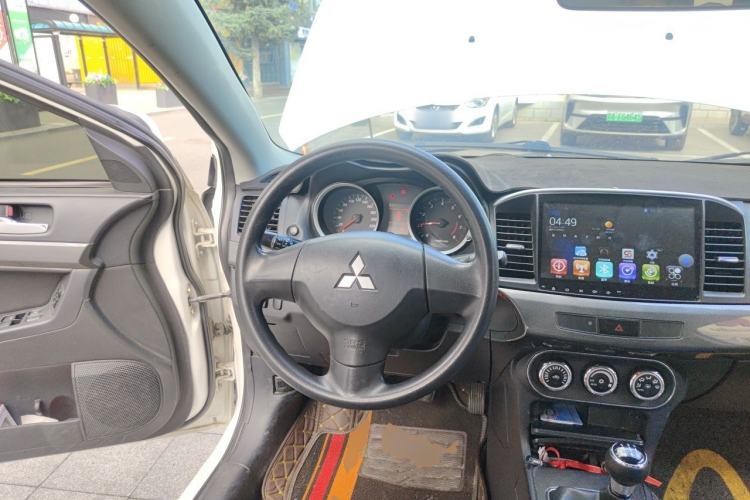 Used Mitsubishi Lancer EX 2012 Chasing Edition 1.8L Manual Luxury Model Steering Wheel
