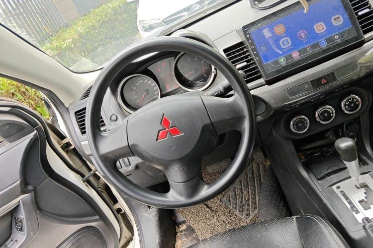 Used Mitsubishi Lancer EX 2012 Fashion Edition 1.8L CVT Comfort Version Steering Wheel