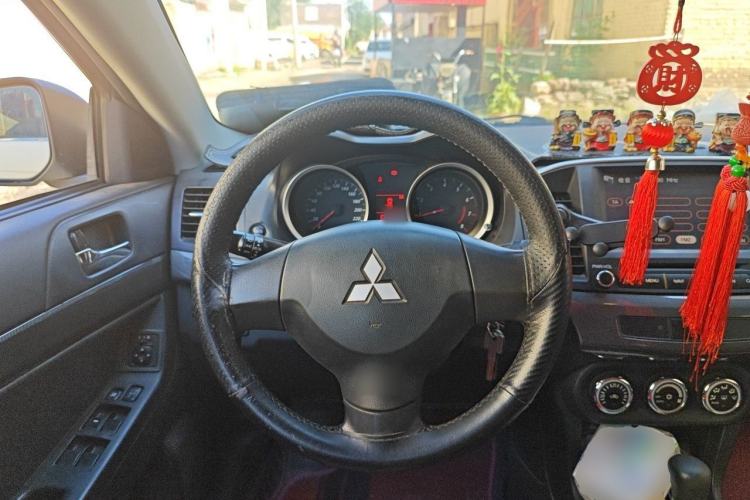 Used Mitsubishi Lancer EX 2012 Fashion Edition 1.8L CVT Comfort Version Steering Wheel