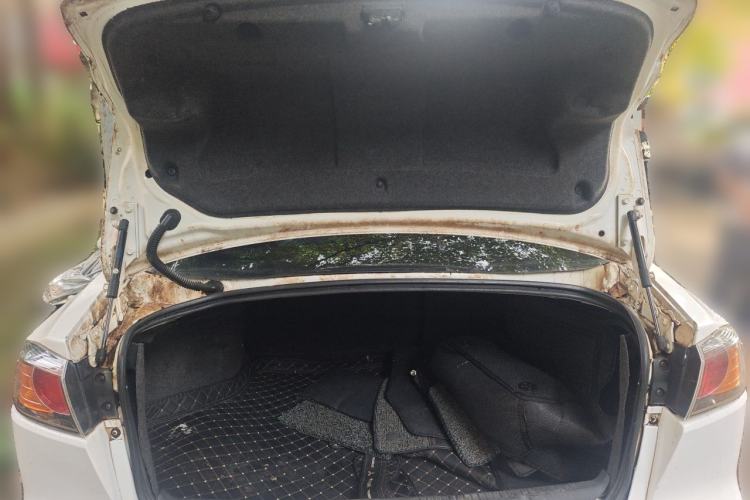 Used Mitsubishi Lancer EX 2012 Chasing Edition 1.8L Manual Luxury Model Trunk