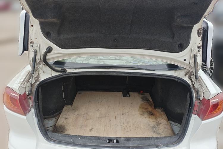 Used Mitsubishi Lancer EX 2012 Fashion Edition 1.8L Manual Comfort Version Trunk