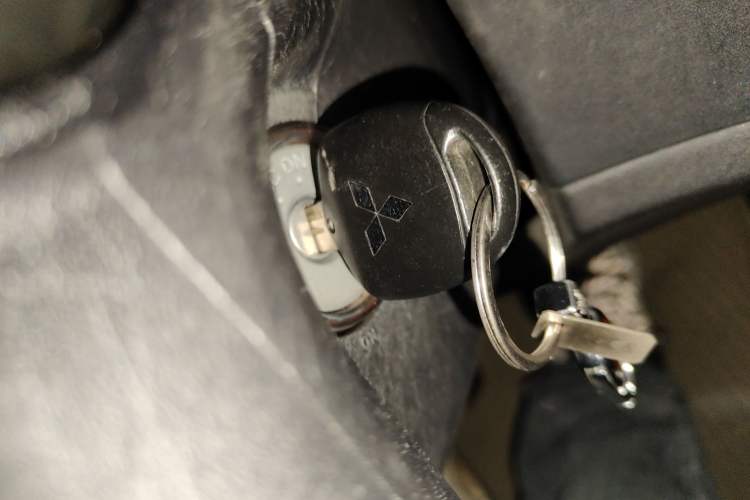 Used Mitsubishi Lancer EX 2012 Anniversary Edition 1.8L CVT Comfort Model Vehicle Key