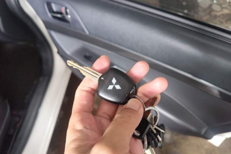 Used Mitsubishi Lancer EX 2012 Anniversary Edition 1.8L CVT Comfort Model Vehicle Key