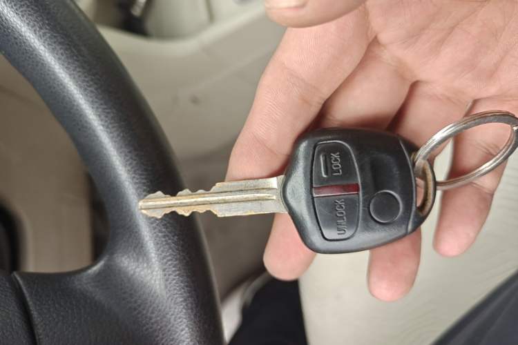 Used Mitsubishi Lancer EX 2012 Fashion Edition 1.8L Manual Comfort Version Vehicle Key