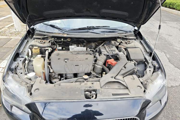 Used Mitsubishi Lancer EX 2013 Chasing Edition 1.8L CVT Luxury Model Engine Bay