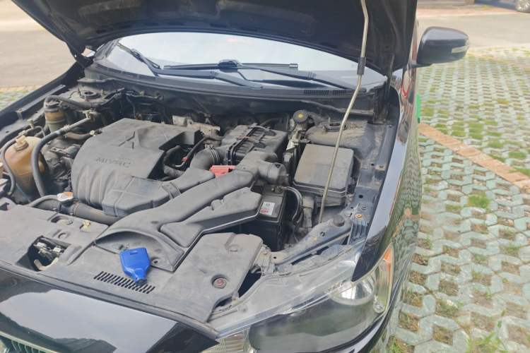 Used Mitsubishi Lancer EX 2013 Style Edition 1.6L Manual Luxury Model Engine Bay Left
