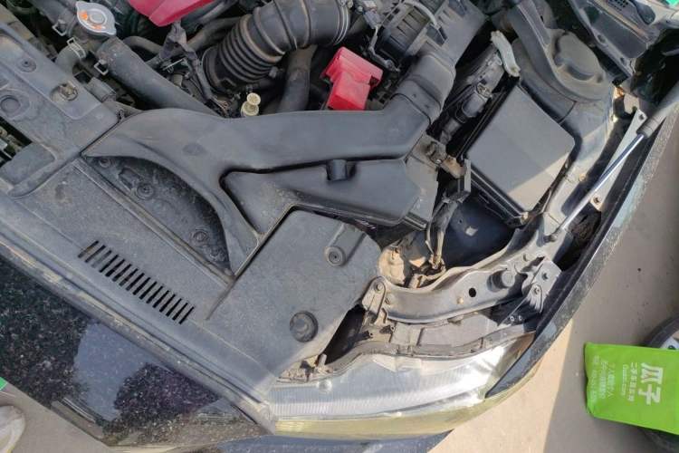 Used Mitsubishi Lancer EX 2013 Chasing Edition 1.8L CVT Luxury Model Engine Bay Left