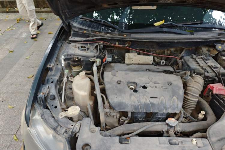 Used Mitsubishi Lancer EX 2013 Fashion Edition 1.8L CVT Comfort Version Engine Bay Right