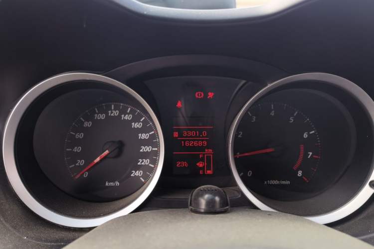 Used Mitsubishi Lancer EX 2013 Fashion Edition 1.8L Manual Comfort Version Instrument Cluster