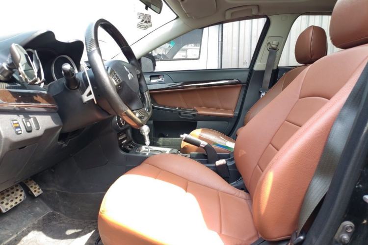 Used Mitsubishi Lancer EX 2013 Chasing Edition 1.8L CVT Luxury Model Left Front Seat