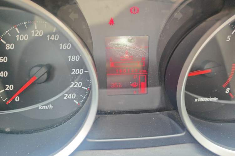 Used Mitsubishi Lancer EX 2013 Style Edition 1.6L Manual Luxury Model Odometer Close Up