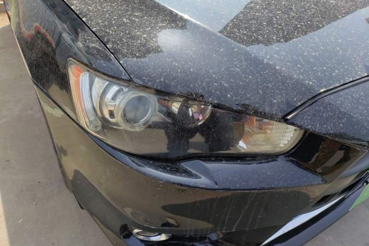 Used Mitsubishi Lancer EX 2013 Chasing Edition 1.8L CVT Luxury Model Right Front Headlight