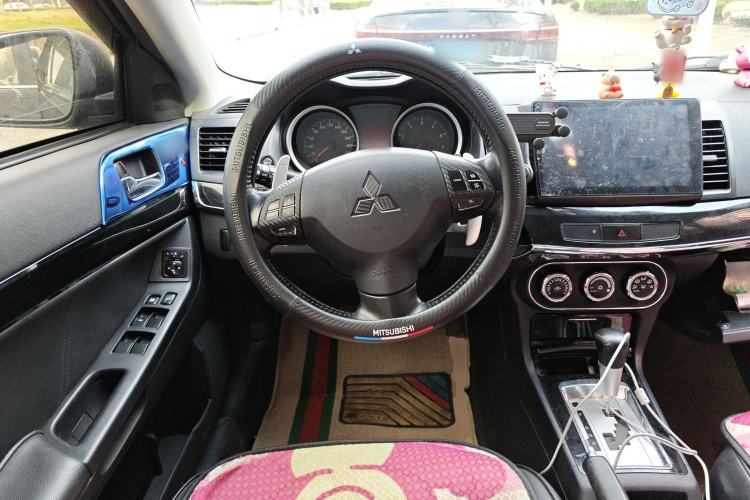 Used Mitsubishi Lancer EX 2013 Chasing Edition 1.8L CVT Luxury Model Steering Wheel