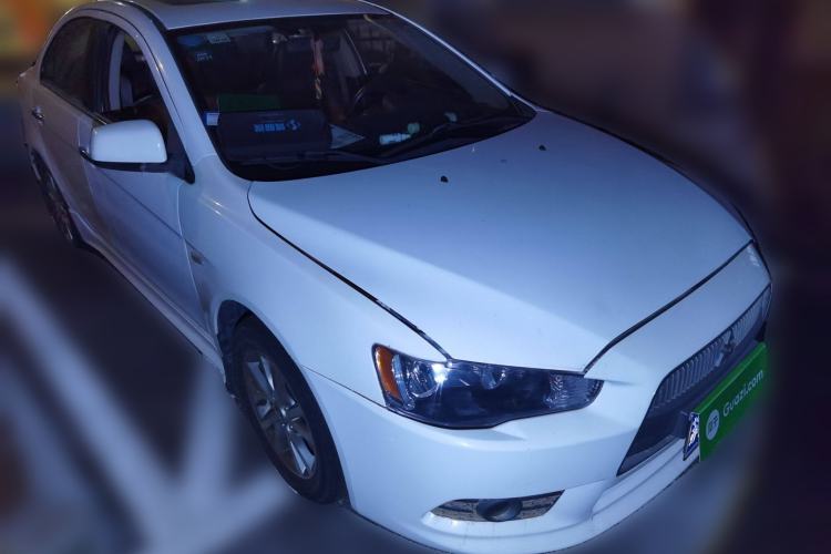 Used Mitsubishi Lancer EX 2013 Chasing Edition 1.8L Manual Luxury Model Front Right 45 Deg