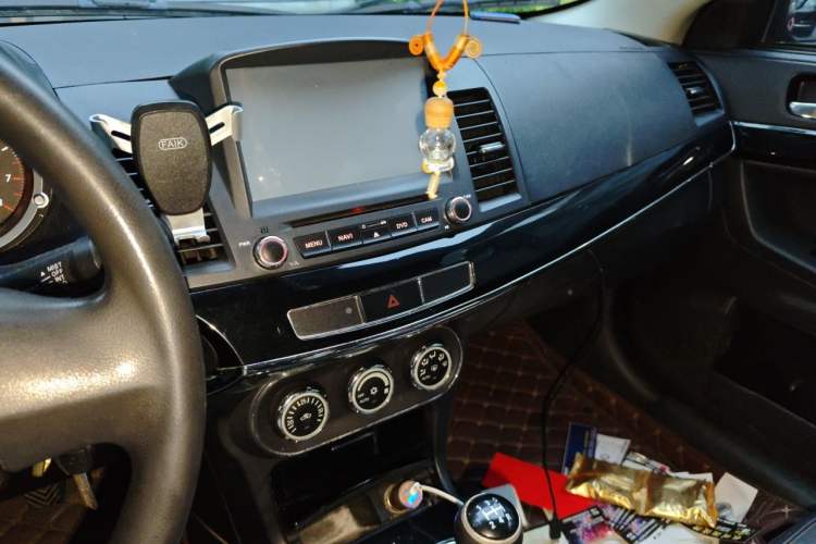 Used Mitsubishi Lancer EX 2013 Style Edition 1.6L Manual Luxury Model Audio And AC Panel