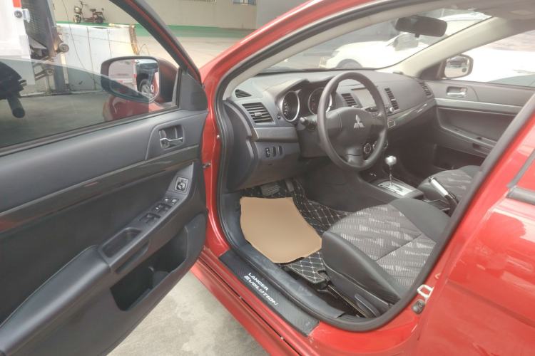 Used Mitsubishi Lancer EX 2013 Fashion Edition 1.8L CVT Comfort Version Driver Seat