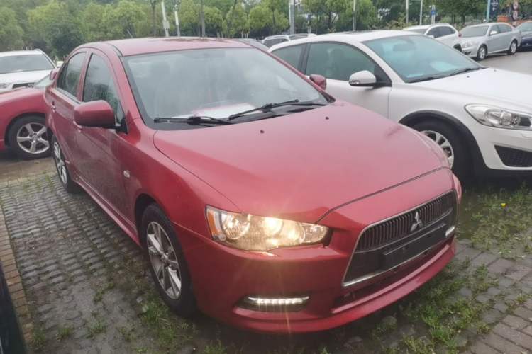 Used Mitsubishi Lancer EX 2013 Style Edition 1.6L Manual Classic Model Exterior 1