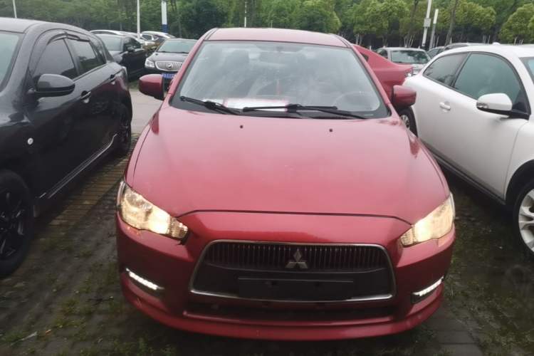 Used Mitsubishi Lancer EX 2013 Style Edition 1.6L Manual Classic Model Front