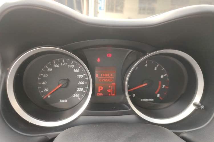 Used Mitsubishi Lancer EX 2013 Fashion Edition 1.8L CVT Comfort Version Instrument Cluster