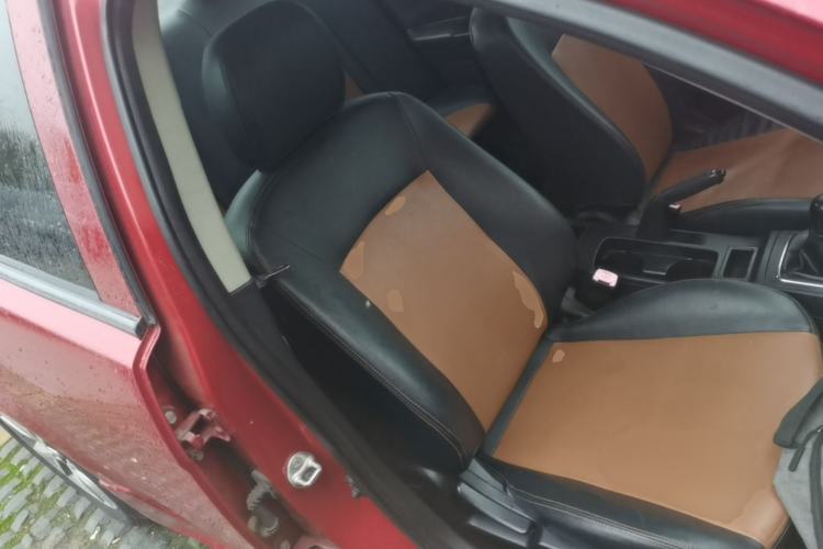 Used Mitsubishi Lancer EX 2013 Style Edition 1.6L Manual Classic Model Right Front Seat
