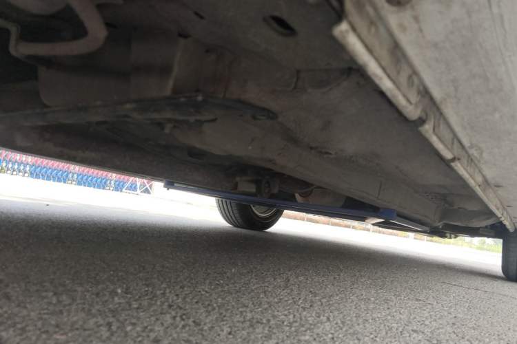 Used Mitsubishi Lancer EX 2013 Xinyuan Edition 2.0L Manual Comfort Model Chassis Rear Right