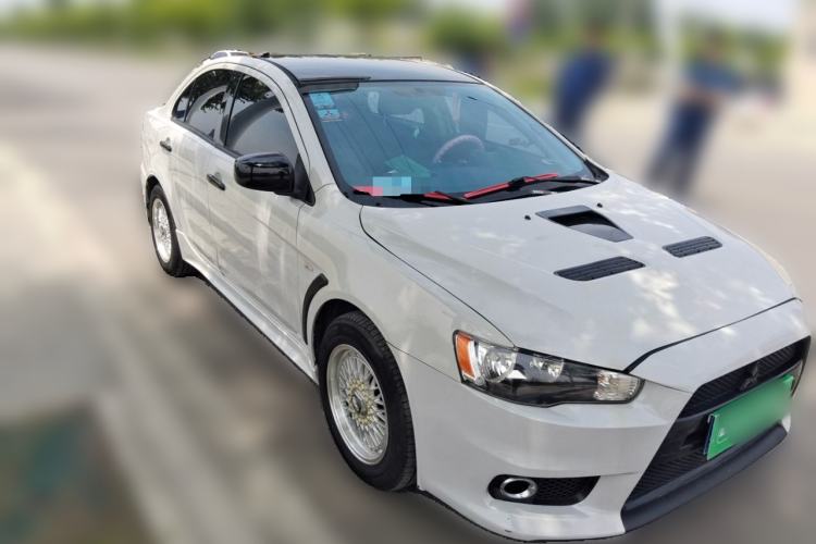 Used Mitsubishi Lancer EX 2013 Xinyuan Edition 2.0L Manual Comfort Model Front Right 45 Deg
