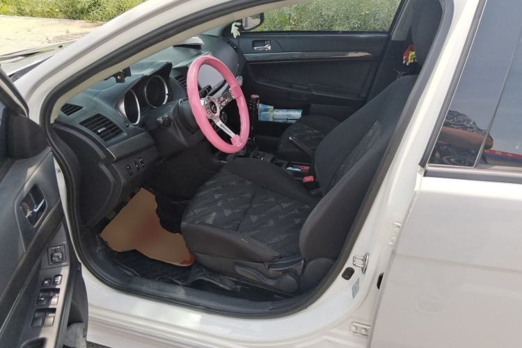 Used Mitsubishi Lancer EX 2013 Xinyuan Edition 2.0L Manual Comfort Model Left Front Seat