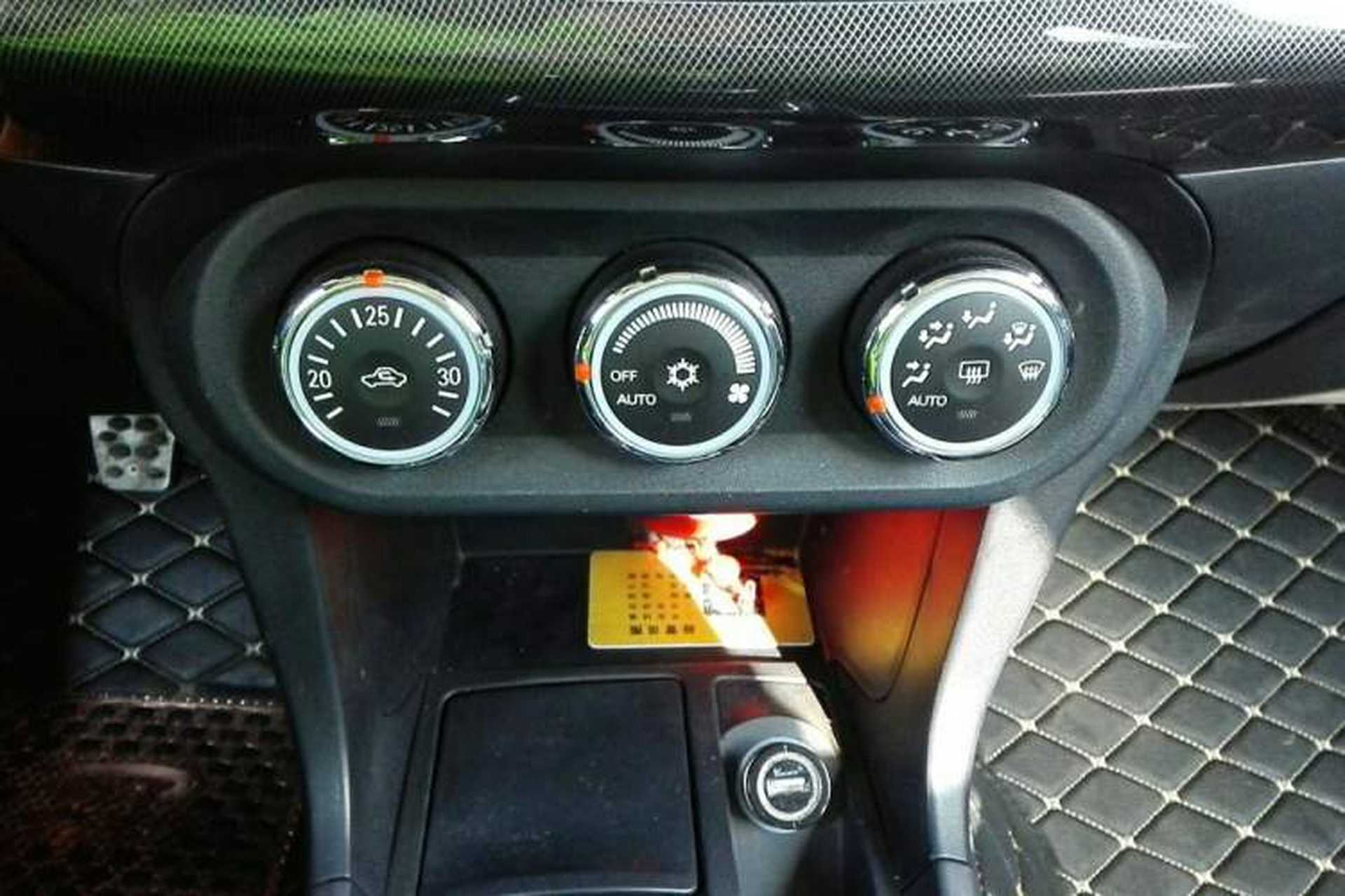 Used Mitsubishi Lancer EX 2013 Xinyuan Edition 2.0L Manual Comfort Model AC Panel