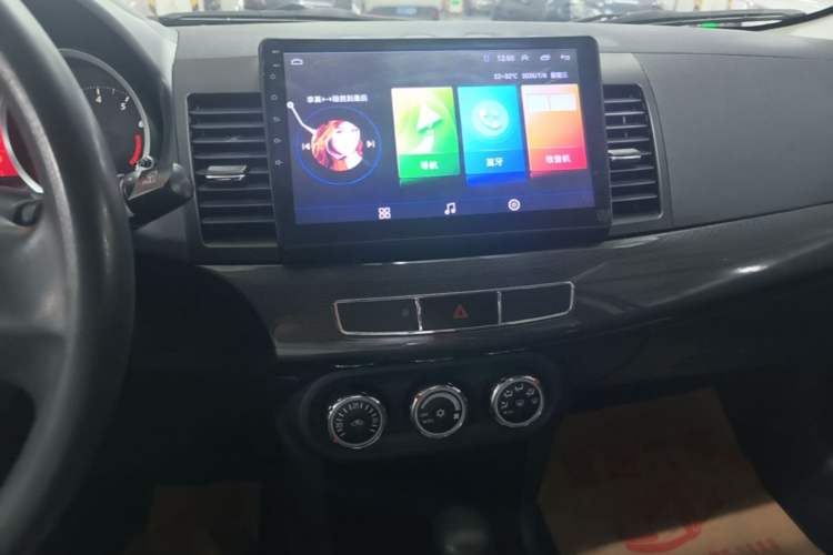 Used Mitsubishi Lancer EX 2013 Fashion Edition 1.8L CVT Comfort Version Audio And AC Panel